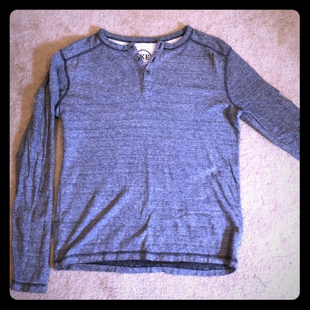 BKE long sleeved Men’s slim fit shirt